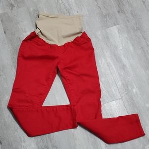 Super Comfy & Stylish Maternity Jeans